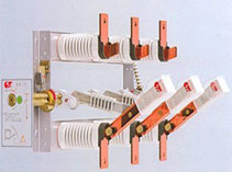 YFG38-12系列戶內(nèi)交流高壓隔離開關(guān)圖片1